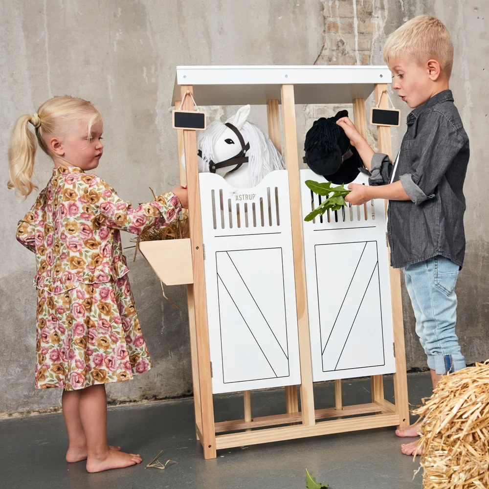 by-Astrup-Hobby-Horse-Steckenpferd-weiss-455697_4.jpg