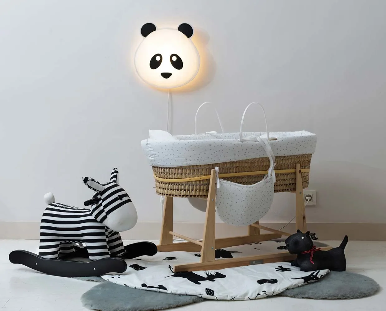 Buokids-Soft-Wandlampe-Panda-Baer-violett-462380_4.jpg