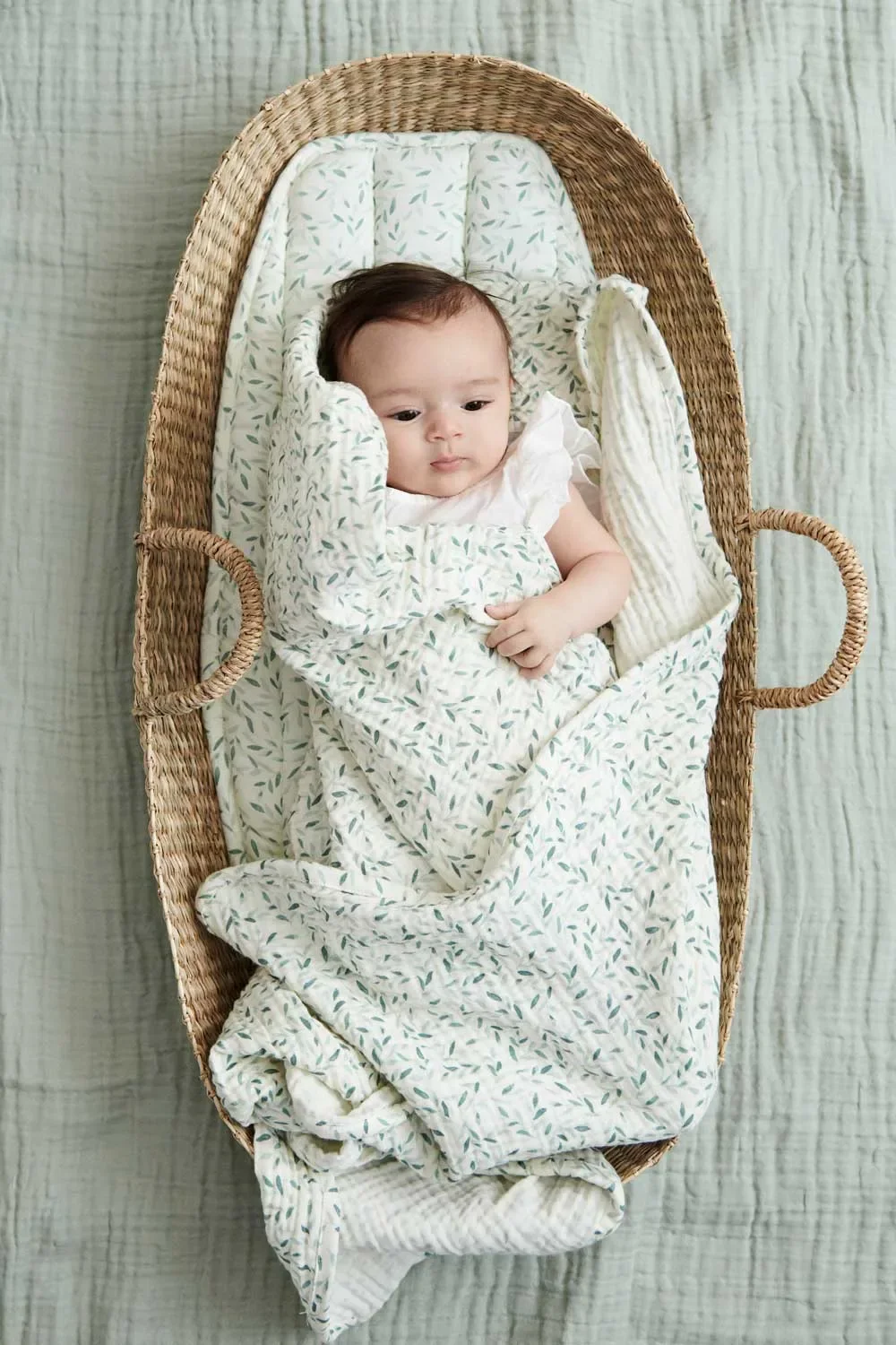 Cam-Cam-Muslin-Babydecke--Green-Leaves--gruene-Blaetter-467530_4.jpg