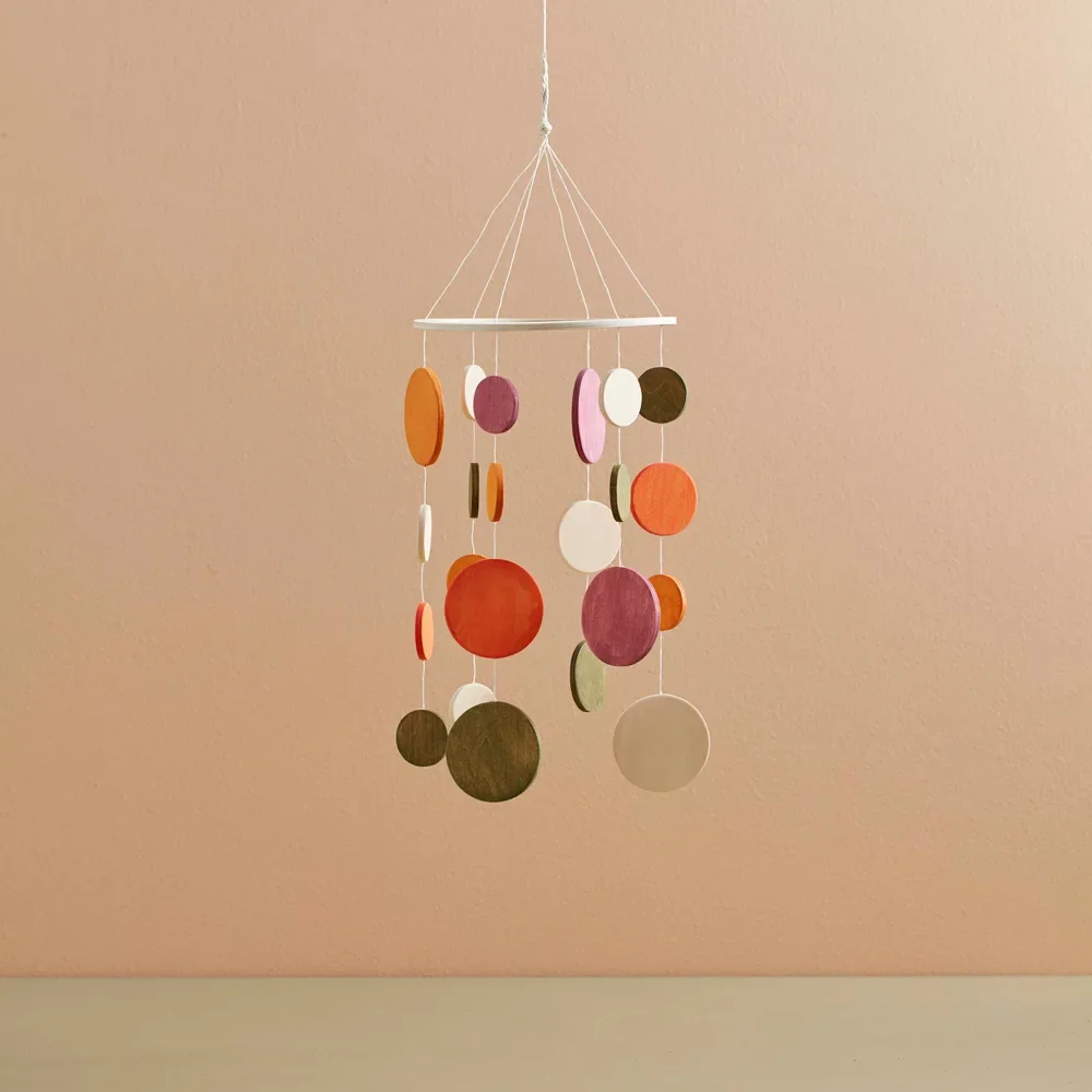 Kids-Concept-Kinder-Mobile-Kreise-Holz-orange-459655_1.jpg