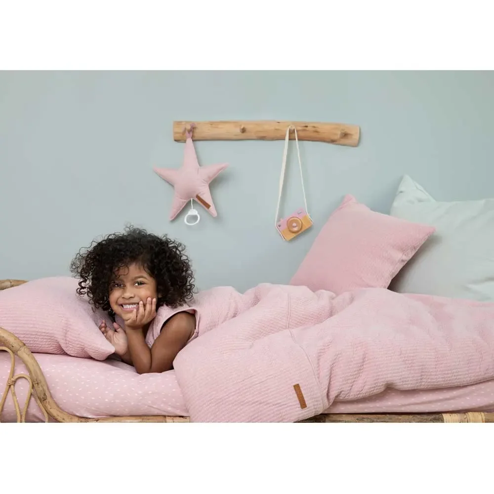 Little-Dutch-Kinderbettwaesche-uni-rosa--Pure-Pink--100-x-135-457783_1.jpg