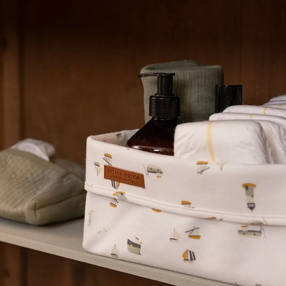 Little-Dutch-Wickelauflagenbezug-breit--Sailors-Bay--weiss-467834_1.jpg