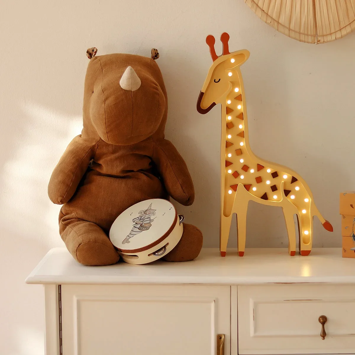 Little-Lights-Nachtlicht-Kinder--Nachtlampe-Giraffe-100--Kiefernholz-natur-99924040_1.jpg