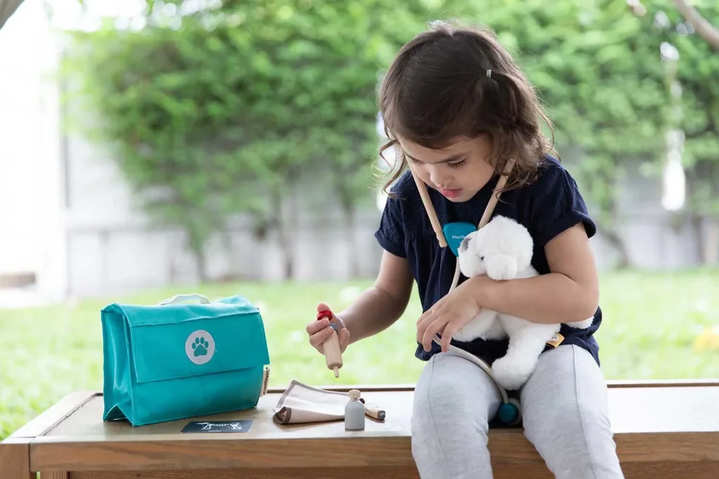 Plan-Toys-Tierarzttasche-465177_9.jpg