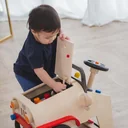 Plan-Toys-Spielzeug-Automechaniker-Fahrsimulator-Holz-454933_20.jpg