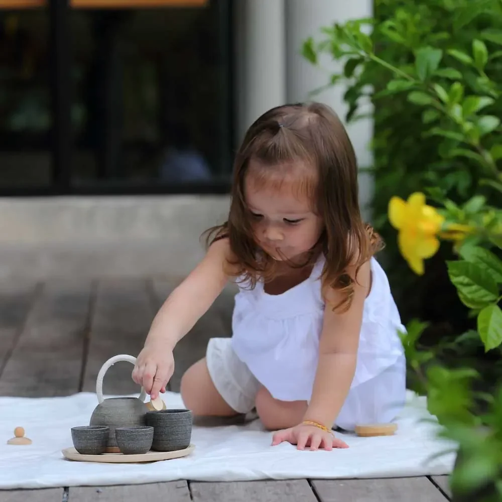Plan-Toys-Spielzeug-Tee-Set-orientalisch-Holz-455337_1.jpg