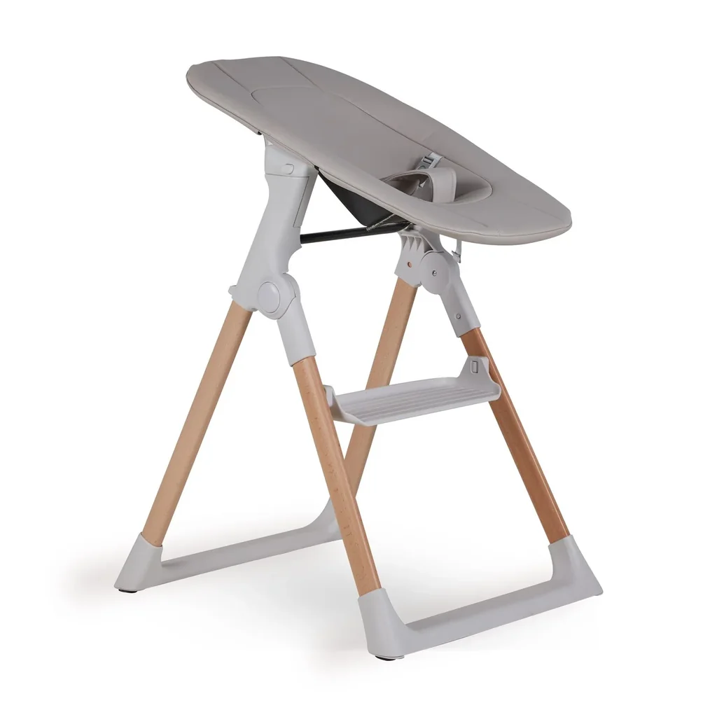 Quax-Viola-Hochstuhl--Fuetterungsstuhl---Mitwachsender-Kinderhochstuhl-mit-Lederbezug---Hoehenverstellbar-und-Kompakt-Faltbar-99927560_17.jpg