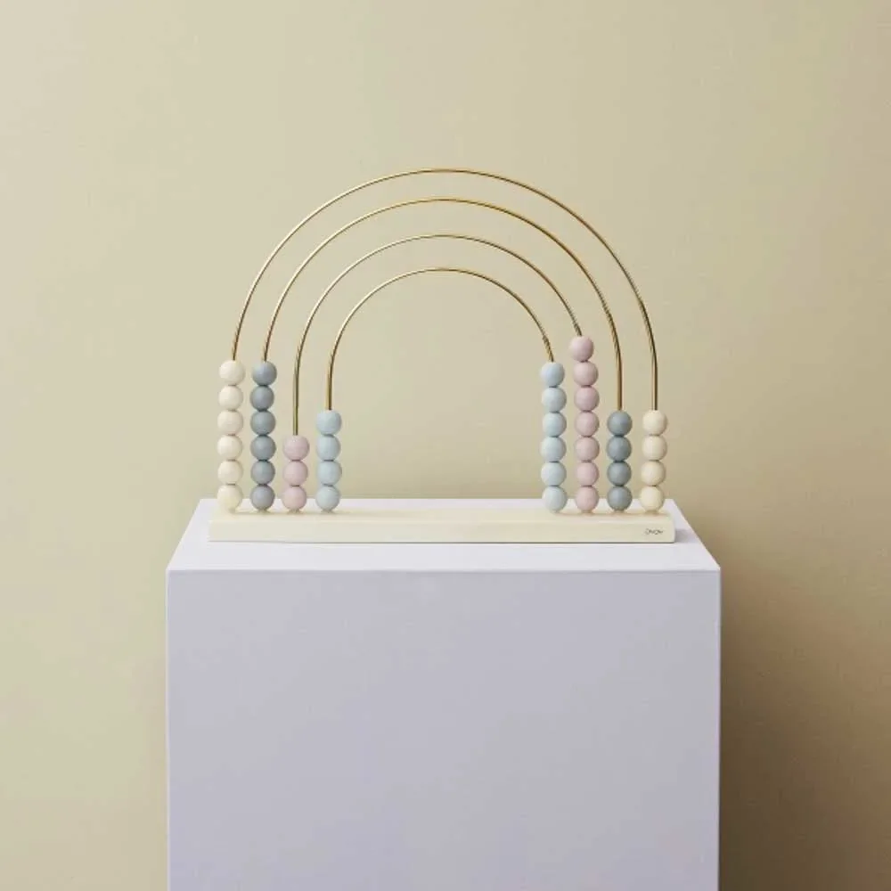 Oyoy-Abakus----Motorikspielzeug-Regenbogen-pastell-mit-Messing-455131_3.jpg