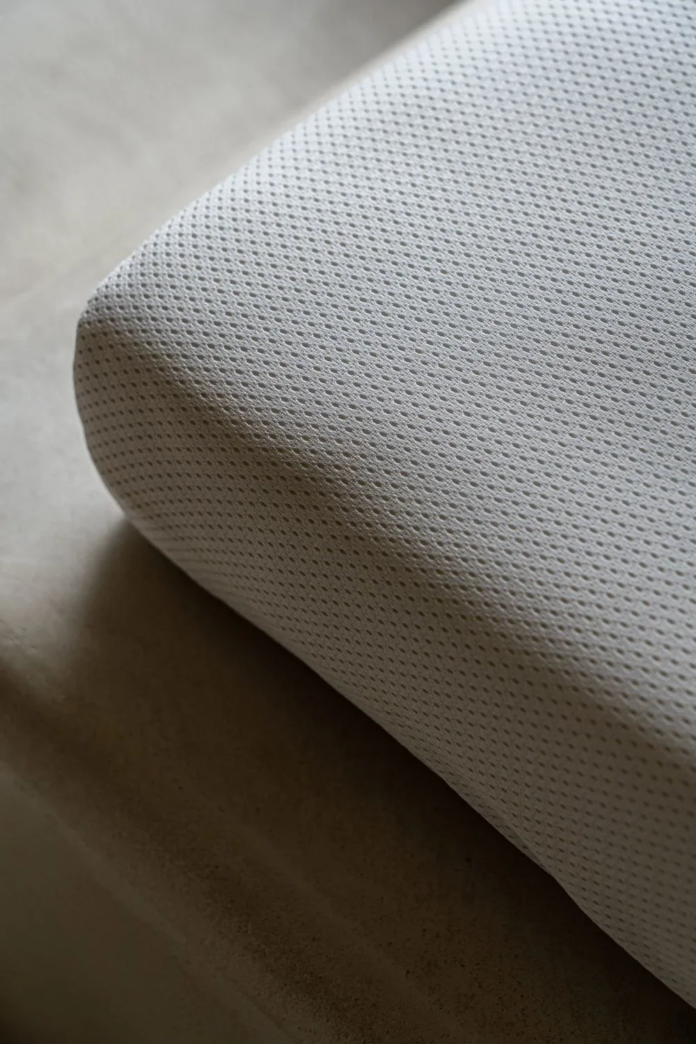 Quax Yume Juniorbett Matratze 170x70 cm | Atmungsaktive Kaltschaummatratze mit Milbenschutz | Waschbarer Bezug