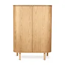 Quax Yume Kleiderschrank mit Eschenholzbeinen und MDF-Türen, Schiebesystem und Soft-Close-Funktion, Farbe: Naturasche