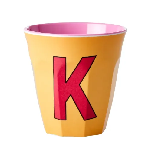 "RICE Kinderbecher aus Melamin mit Buchstabe K in Aprikose, 250 ml image"