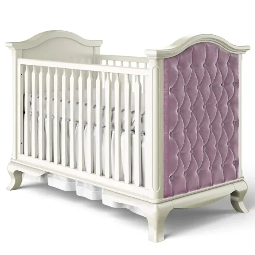 "Romina Cleopatra Babybett gepolstert image"