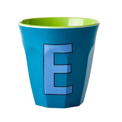 "Melaminbecher für Kinder mit Buchstabe E, 250 ml, Smaragdgrün – RICE image"