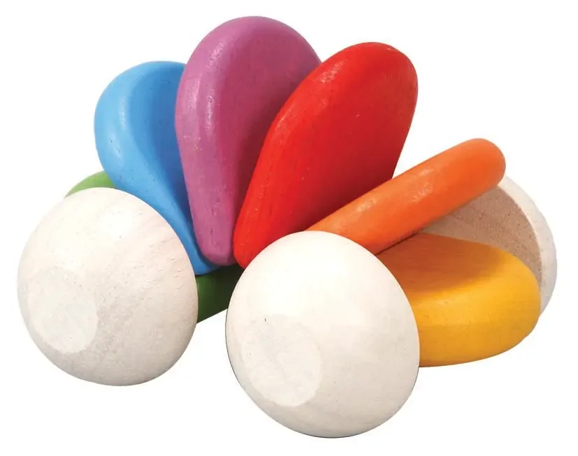 "Plan Toys - Babyauto bunt, Gummibaumholz image"