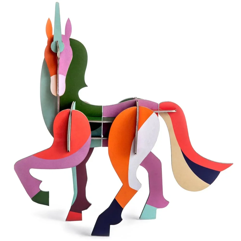 "studio ROOF 3D Einhorn Pappe image"