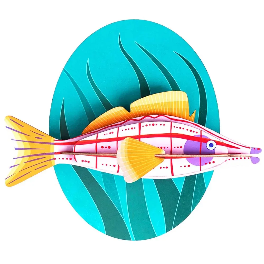 "Studio Roof Wanddekoration Mönchsfisch Pappe image"